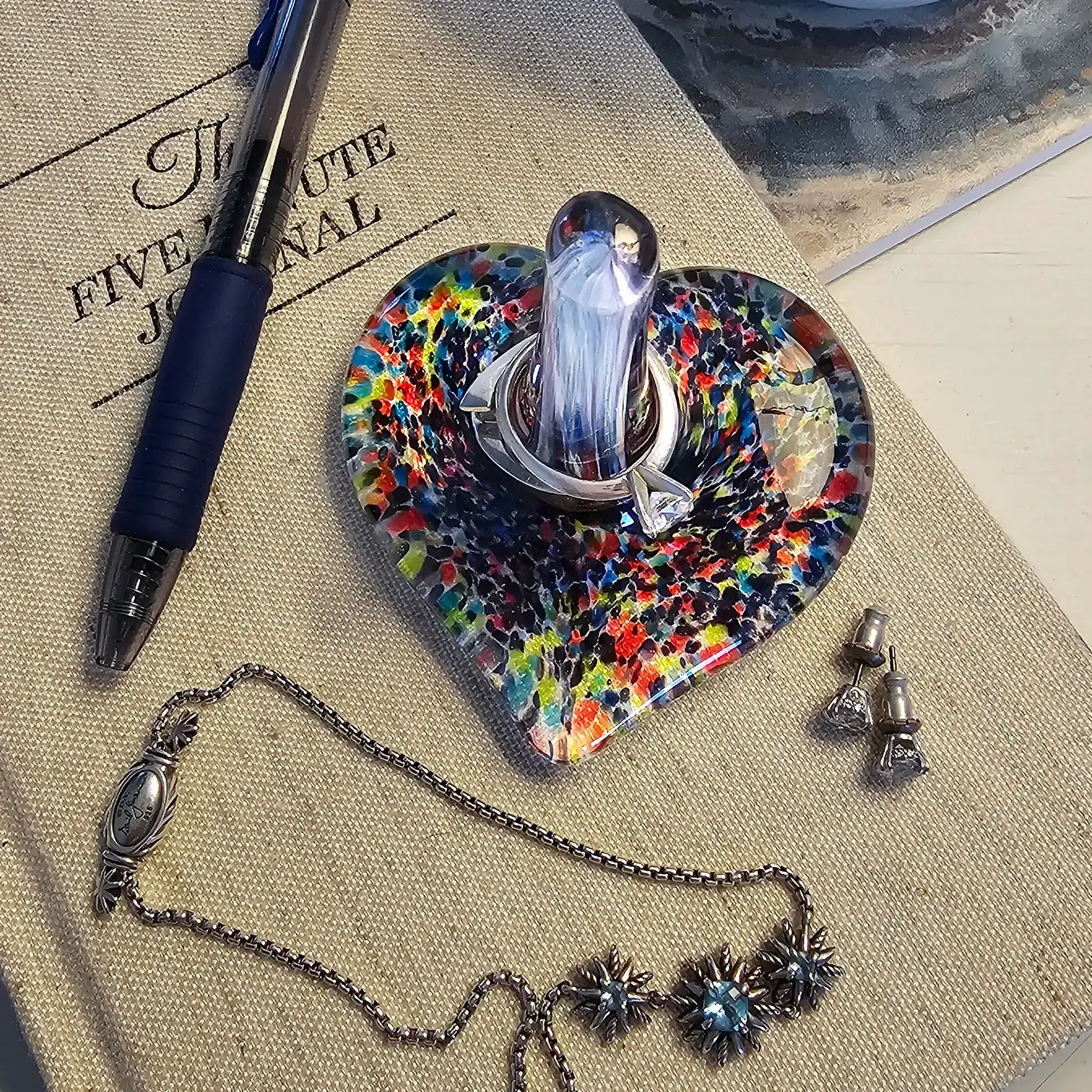 rainbow colorful ring holder
