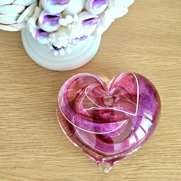 Heart Paperweight - Cranberry Enchanted