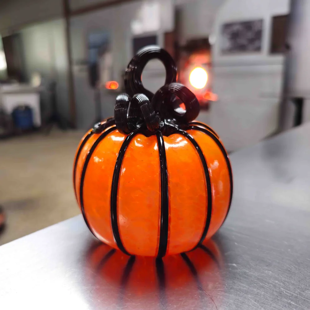 Jack Glass Pumpkin - Image 3