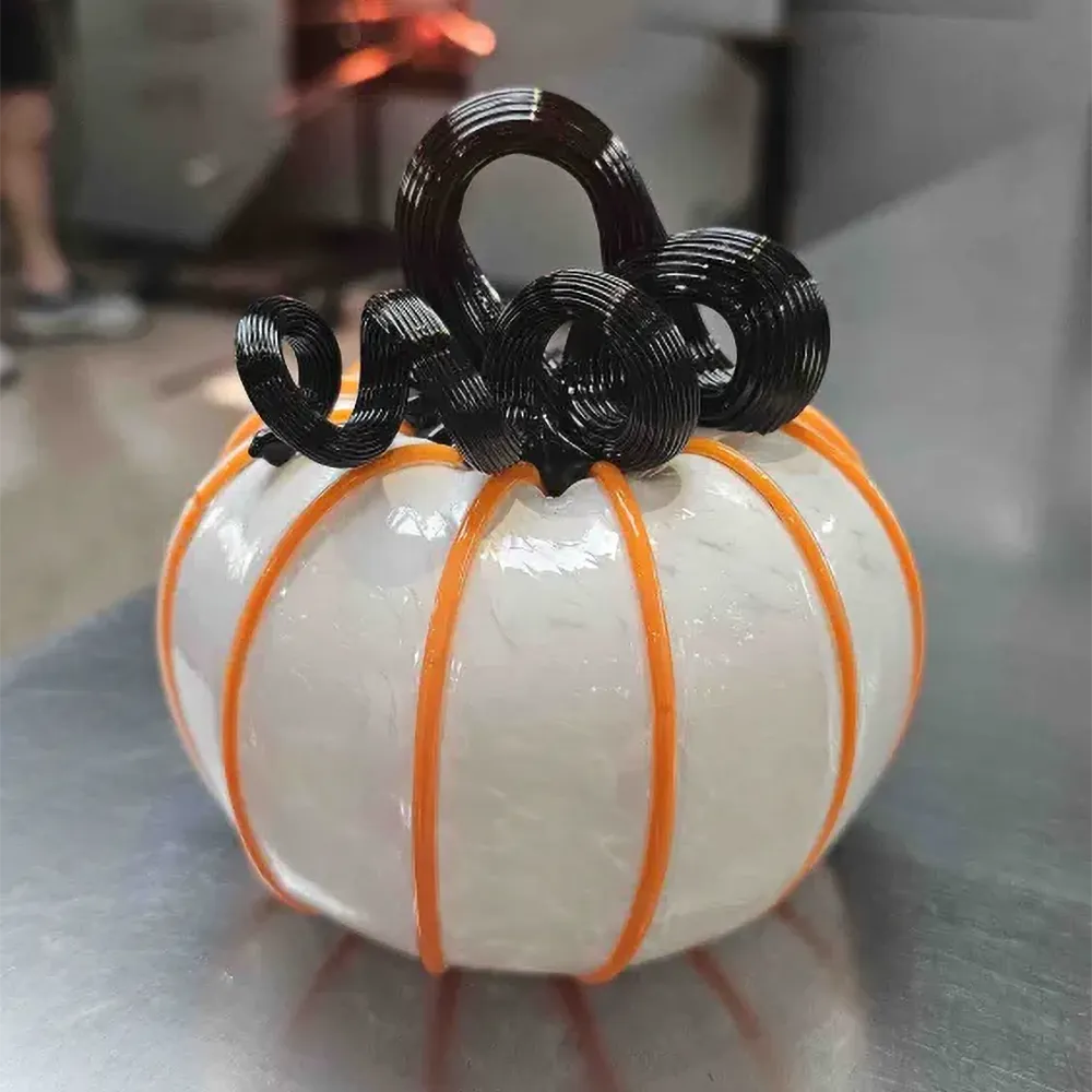 Casper Glass Pumpkin - Image 2