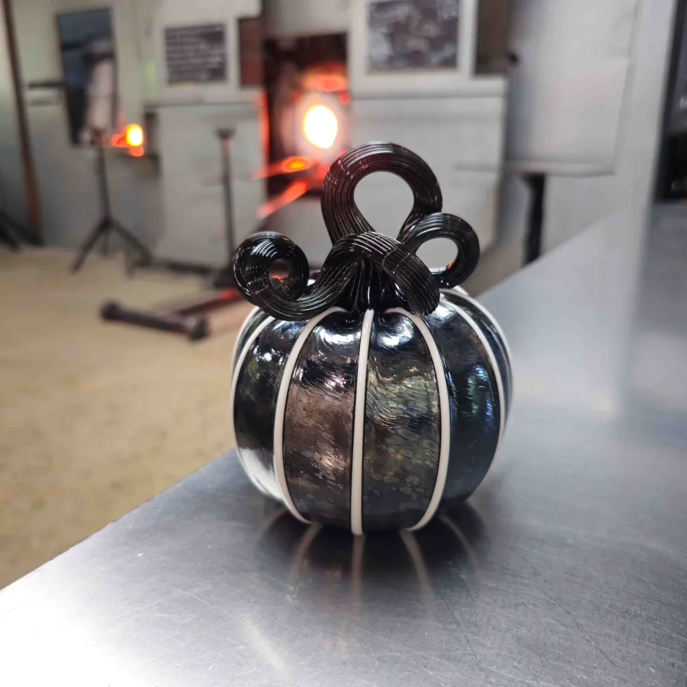 Black Lantern Glass Pumpkin - Image 2